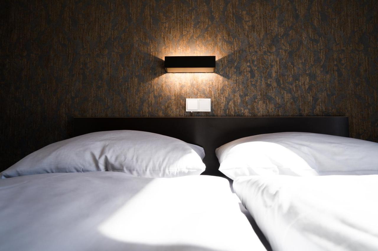 Motel Q Zimmern ob Rottweil Rom bilde